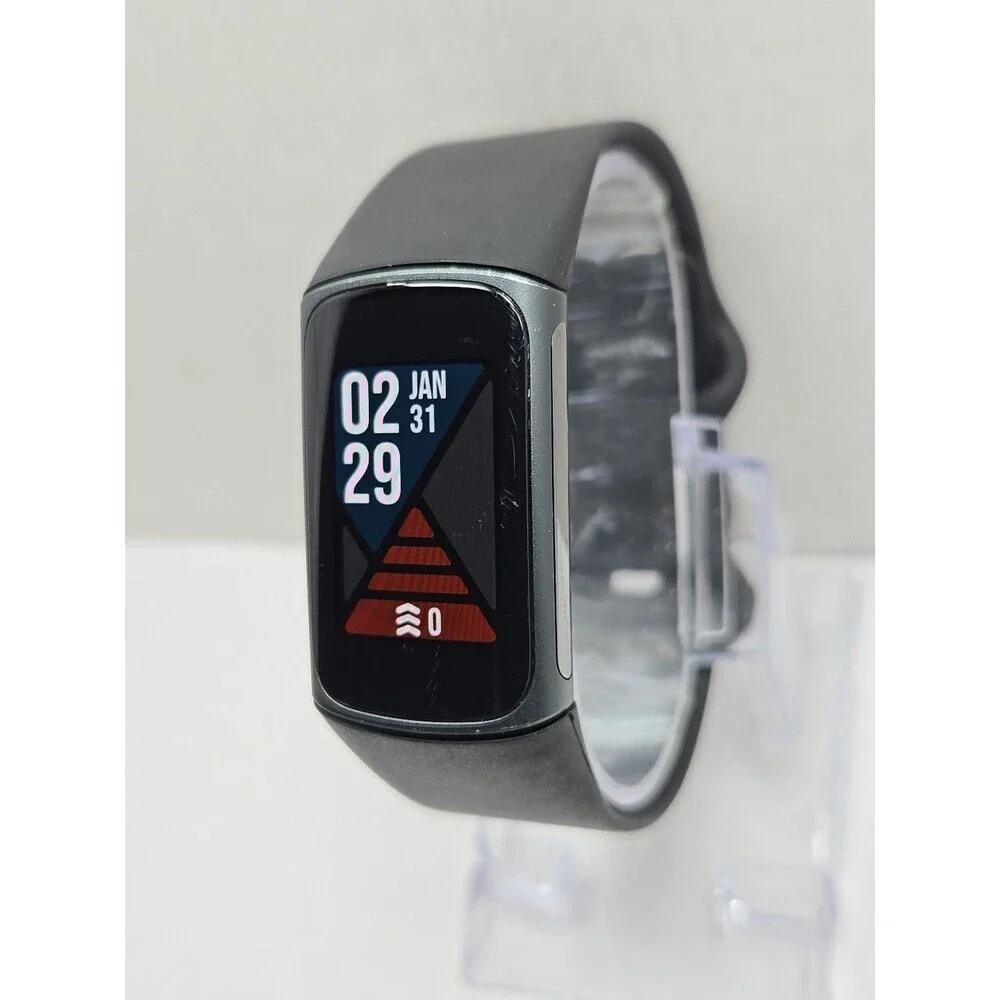 fitbit item shows